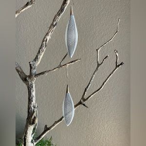 Modern Light blue mesh netting teardrop dangle threader earring w/silver chain